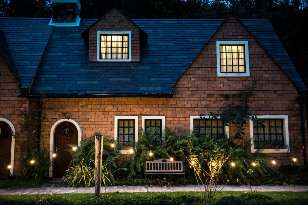 Siding Installation Made Easy: A Homeowner’s Guide to Durable Outdoor Spaces