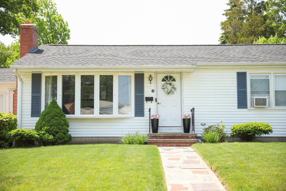 Vinyl Siding in Oakland, CA: A Home Remodel Journey